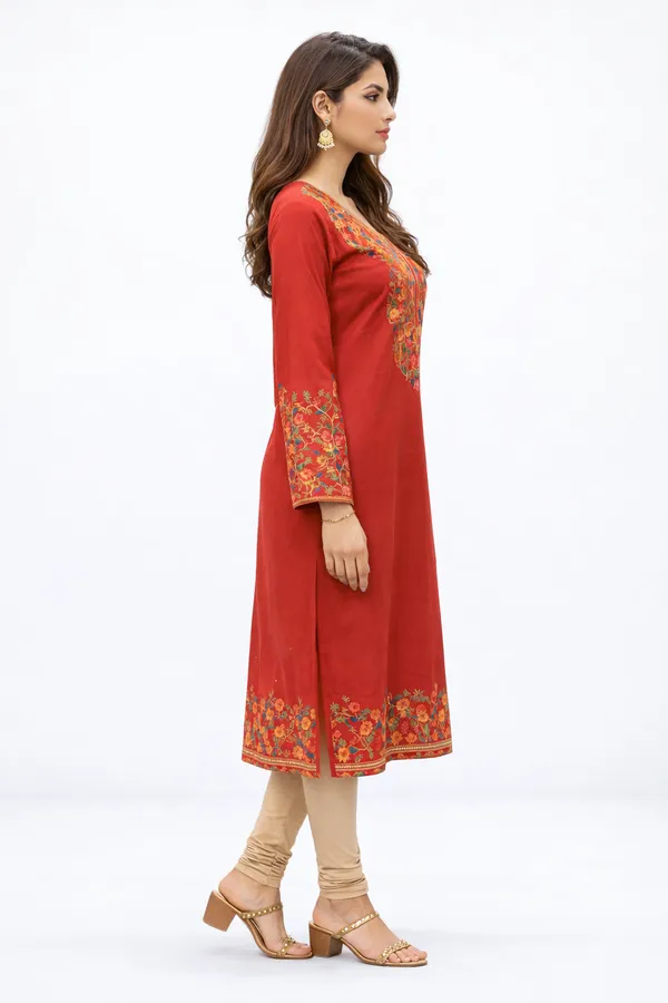 CARROT_RED_WINTER_KASHMIRI_PHERAN_KURTI_