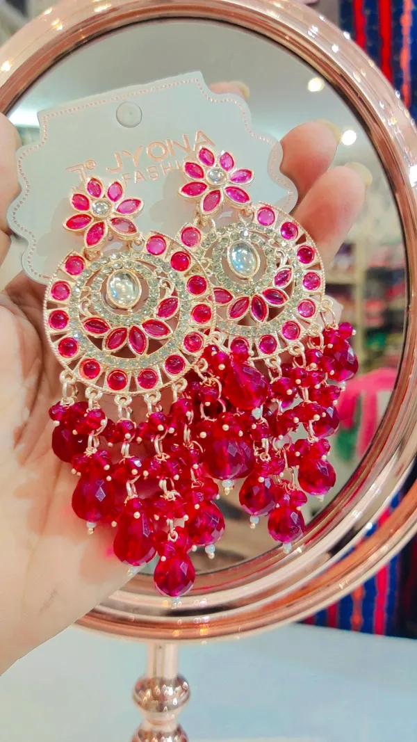 EARRING