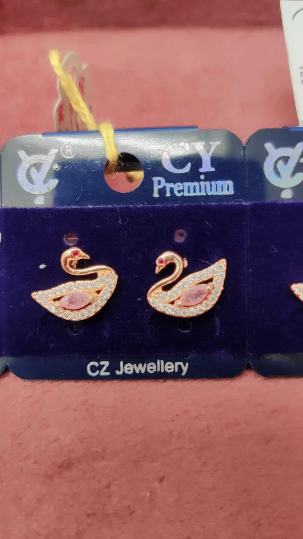 EARRING_TOP
