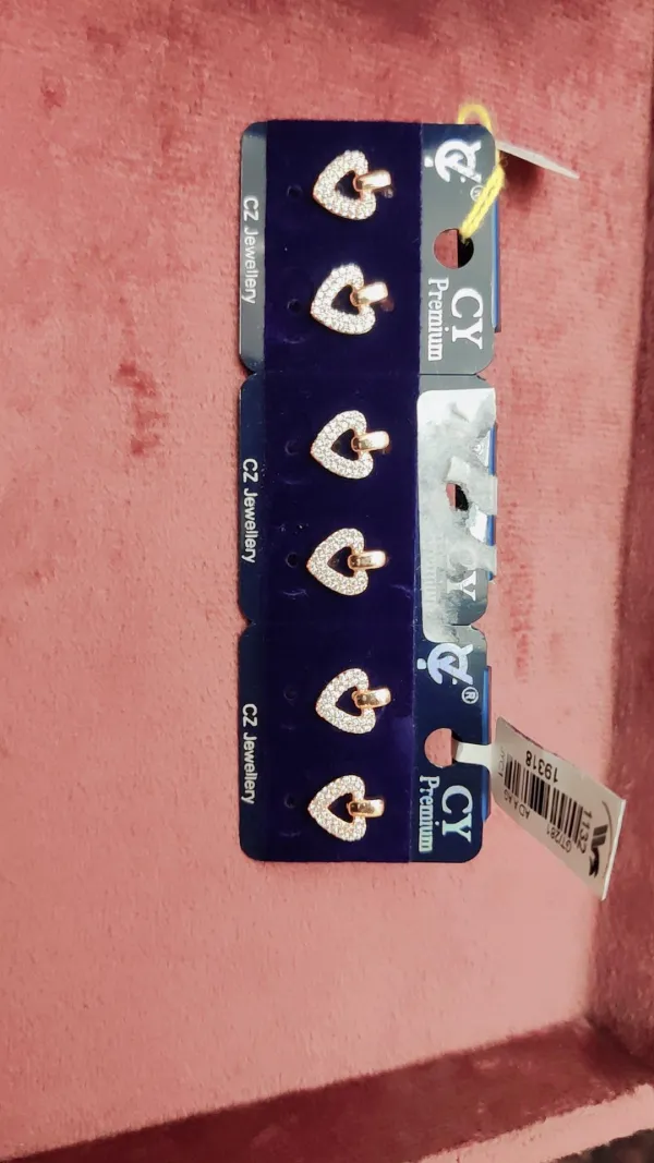 EARRING_TOP