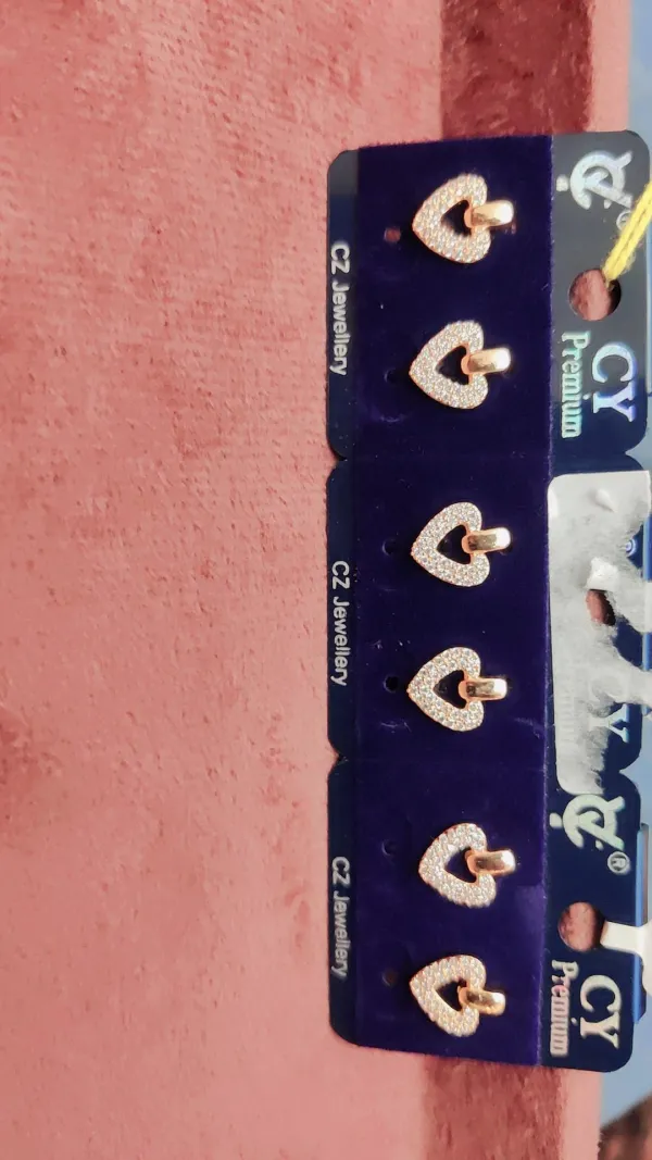 EARRING_TOP