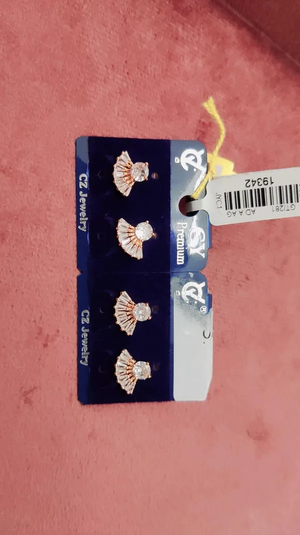 EARRING_TOP