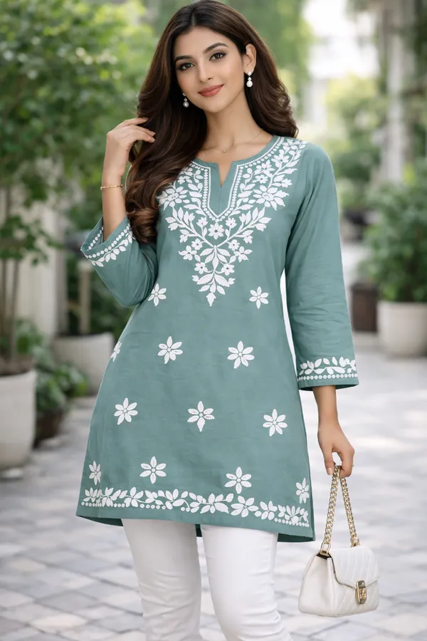 SHORT_KURTI