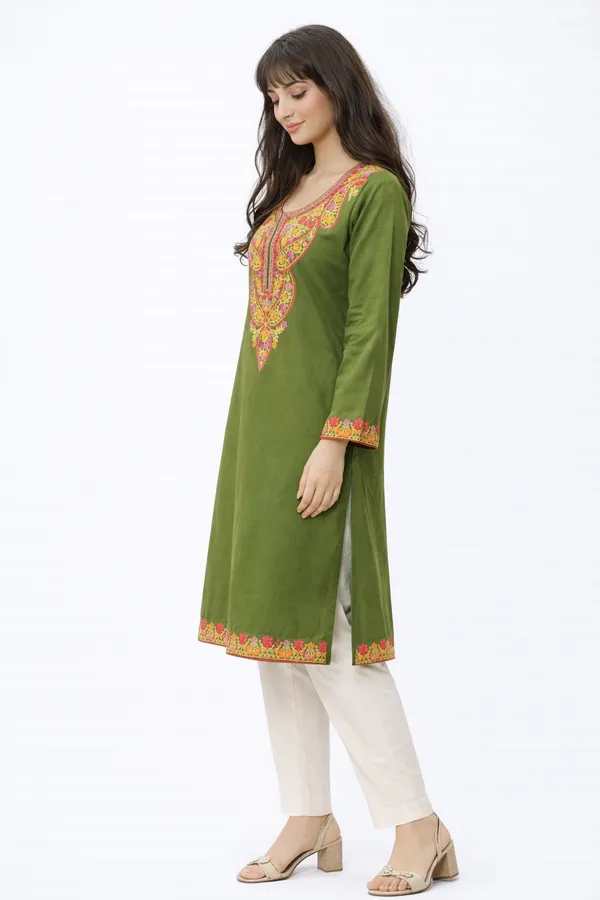 WINTER_KASHMIRI_PHERAN_KURTI_