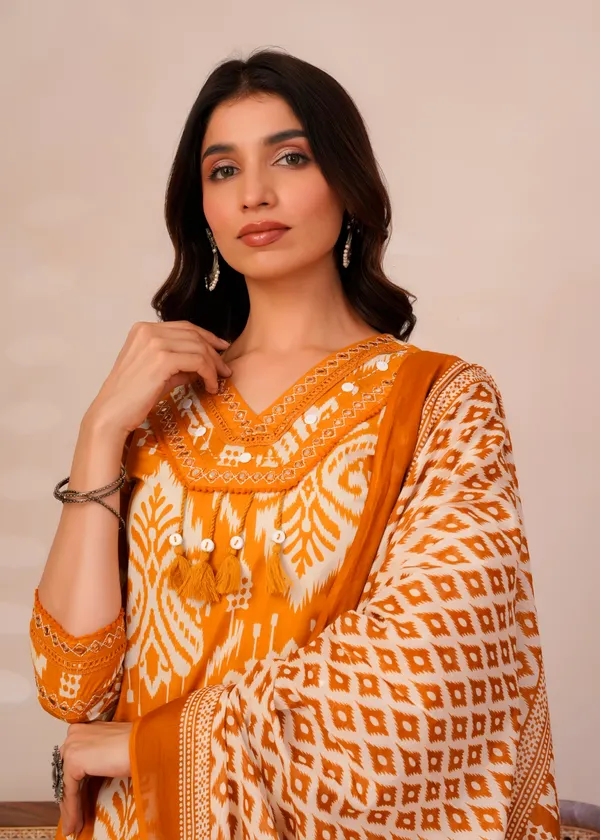 Mustard_Printed_Cotton_Suit_Set|ఆవాల_రంగు_ప్రింటెడ్_కాటన్_సూట్_సెట్|மஞ்சள்_நிற_அச்சு_காட்டன்_சூட்_செட்