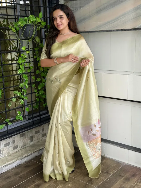 Yellow_linen_cotton_katha_work_Saree_With_Unstitched_Blouse_For_Women