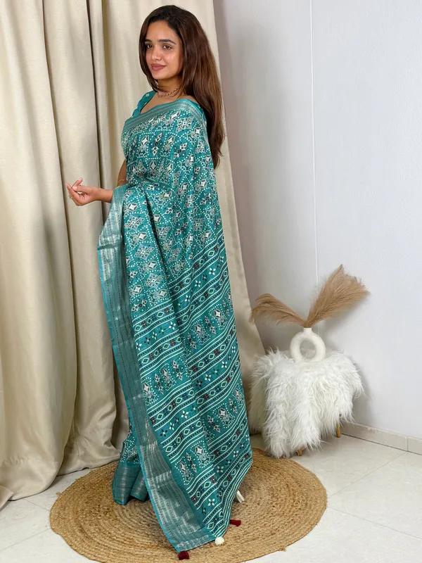 Teal_Maslin_cotton_katha_work_Saree_With_Unstitched_Blouse_For_Women