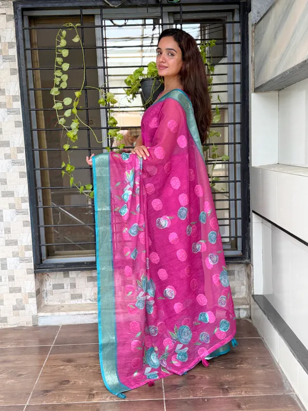 Maroon_Pure_cotton_jacquard_Digital_Print_Saree_With_Unstitched_Blouse_For_Women