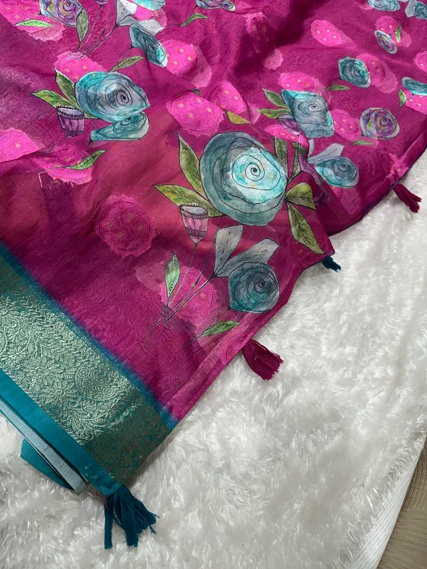 Maroon_Pure_cotton_jacquard_Digital_Print_Saree_With_Unstitched_Blouse_For_Women
