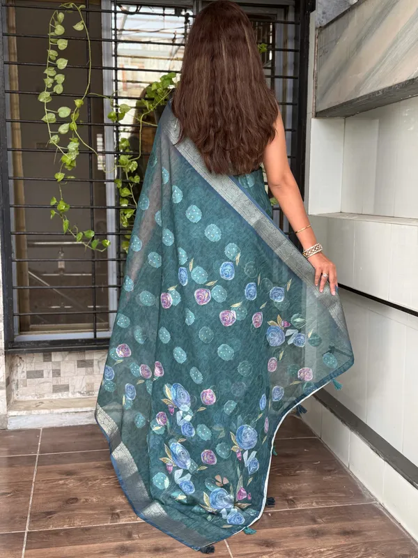 Teal_Pure_cotton_jacquard_Digital_Print_Saree_With_Unstitched_Blouse_For_Women