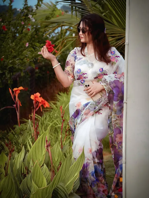 Purple_organza_saree_Premium_Flora_Digital_Print_For_Women