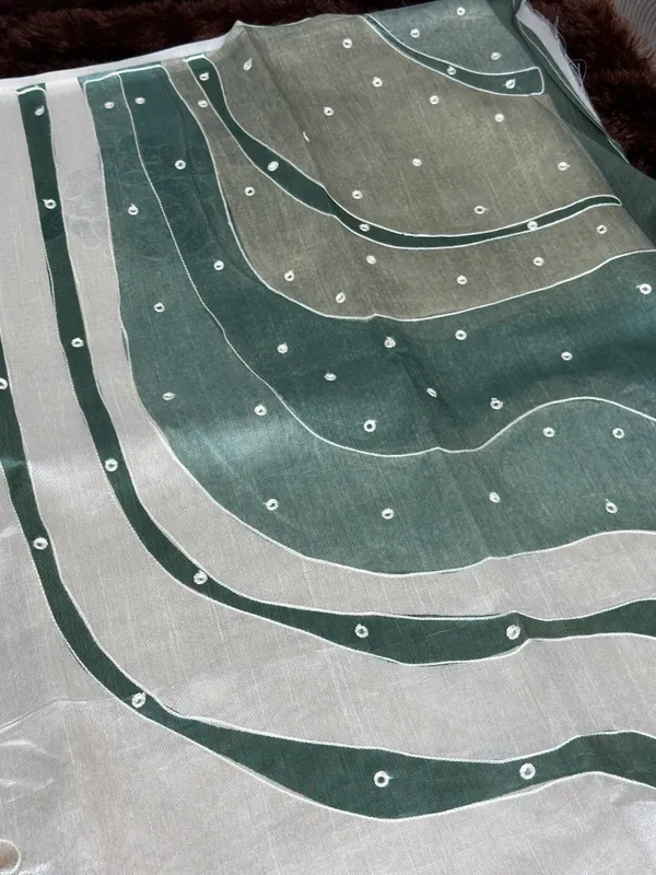 White_Green_pure_Tusser_linen_katha_work_Saree_With_Unstitched_Blouse_For_Women