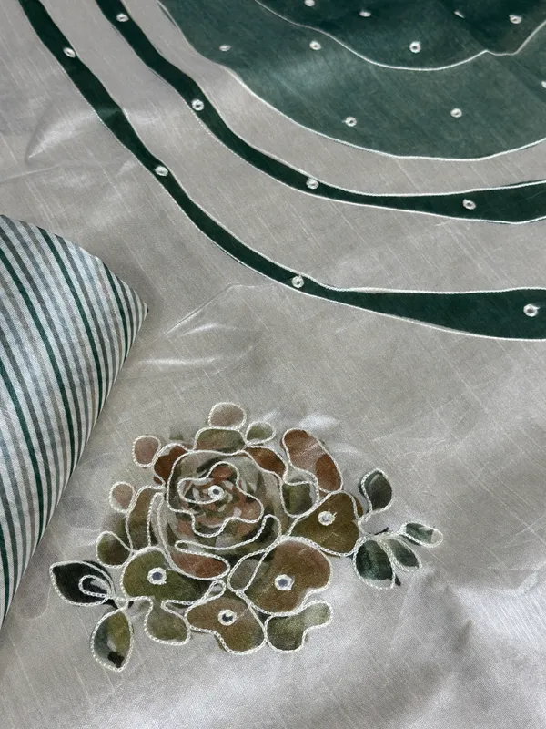 White_Green_pure_Tusser_linen_katha_work_Saree_With_Unstitched_Blouse_For_Women