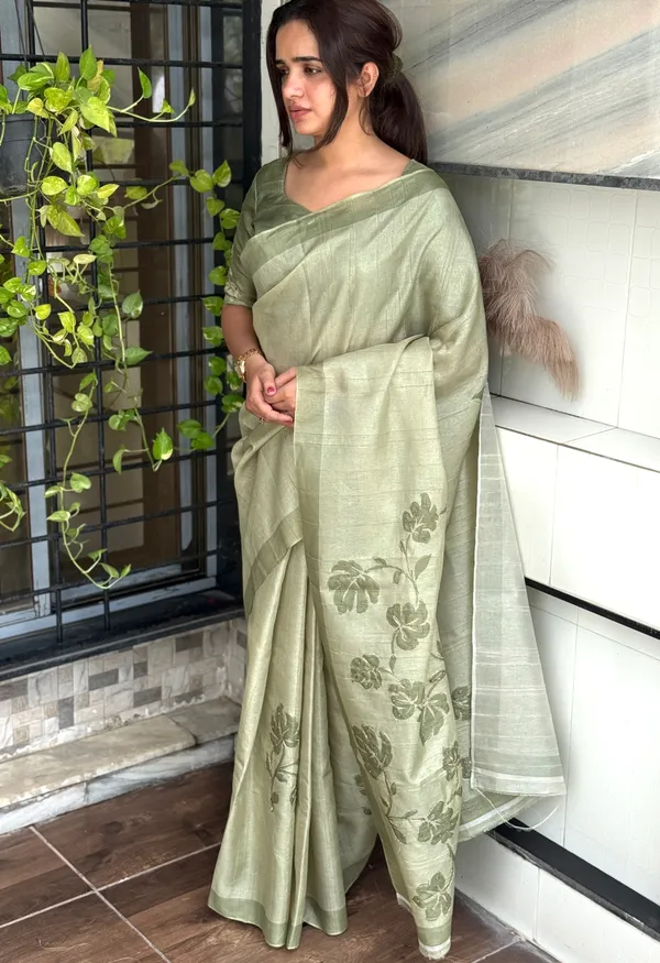 Light_green_linen_cotton_katha_work_Saree_With_Unstitched_Blouse_For_Women