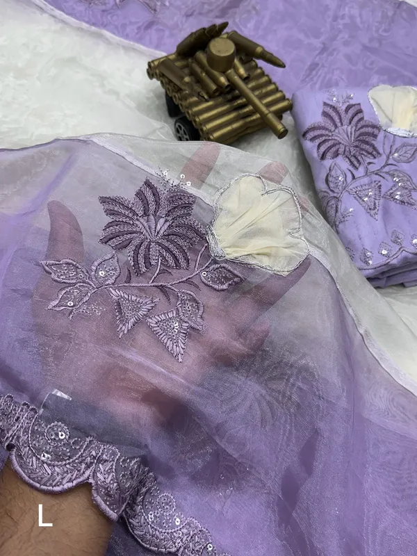 Purple_Crystal_Organza_Premium_Embroidered_Work_Saree_For_Women