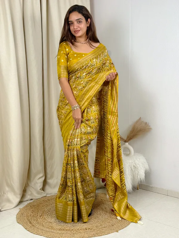 Yellow_Maslin_cotton_katha_work_Saree_With_Unstitched_Blouse_For_Women
