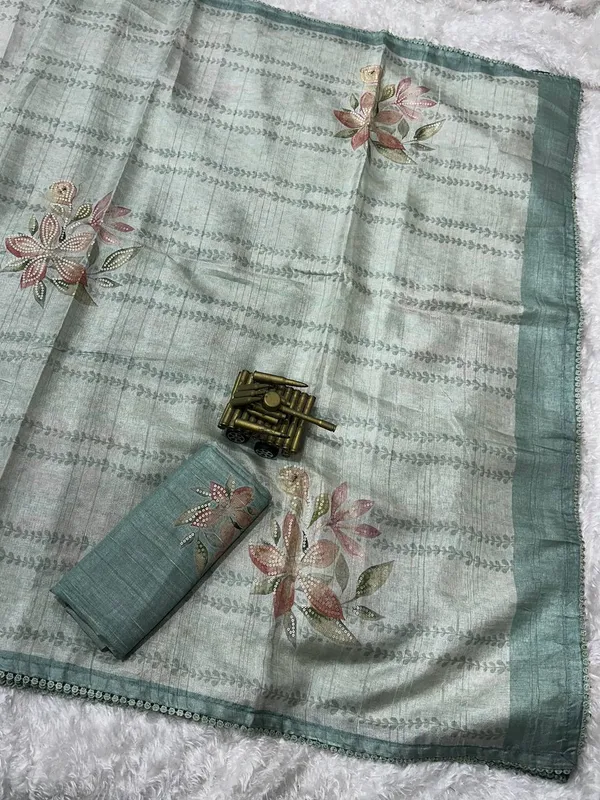 Light_Grey_Pure_tusser_linen_Digital_Print_Saree_With_Unstitched_Blouse_For_Women