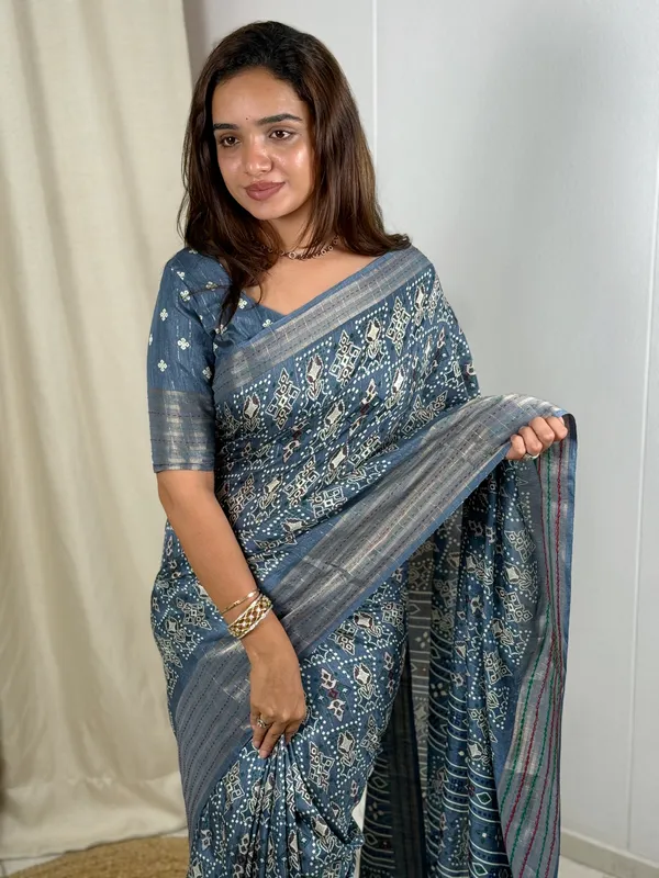 Light_Blue_Maslin_cotton_katha_work_Saree_With_Unstitched_Blouse_For_Women