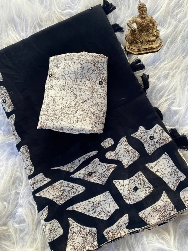 Black_georgette_Premium_Digital_Print_For_Women