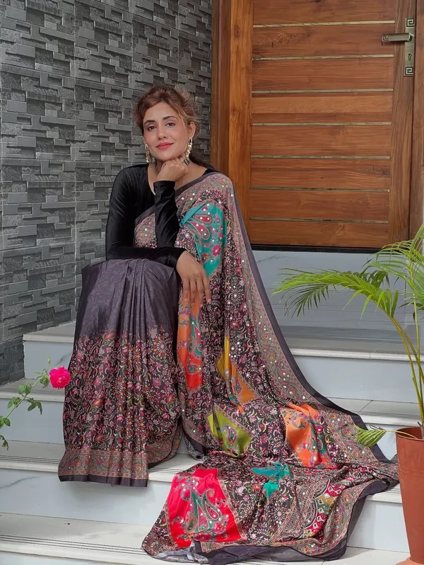 Graay_Masakali_fabric_Premium_Digital_Print_For_Women