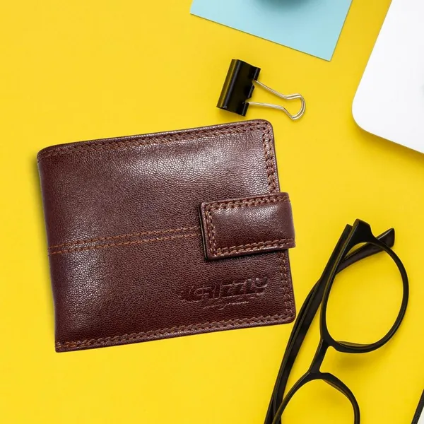 Brown_Trendy_Genuine_Leather_Wallet_For_Men