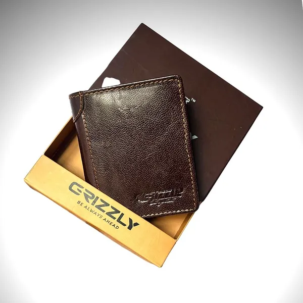 Black_Trendy_Genuine_Leather_Wallet_For_Men