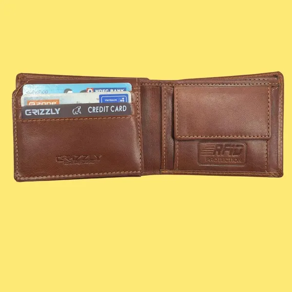 Tan_Trendy_Genuine_Leather_Wallet_For_Men