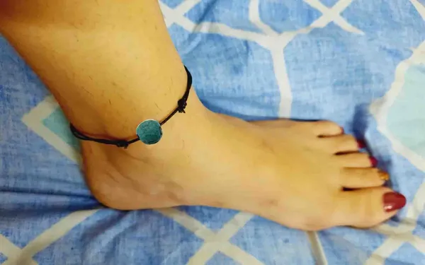 Black_Thread_with_ROUND_TURQUISE_STONE_adjustable_Anklet_Cotton_Dori_Anklet