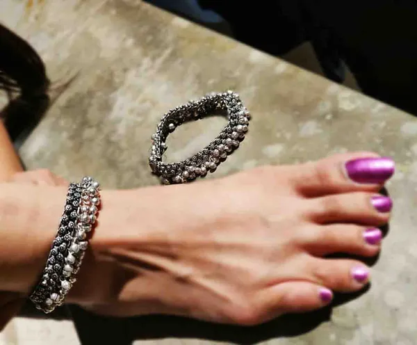 Oxidized_Silver_Floral_brass__Ghungroo_Anklet___Traditional_Payal_for_Women___Girls