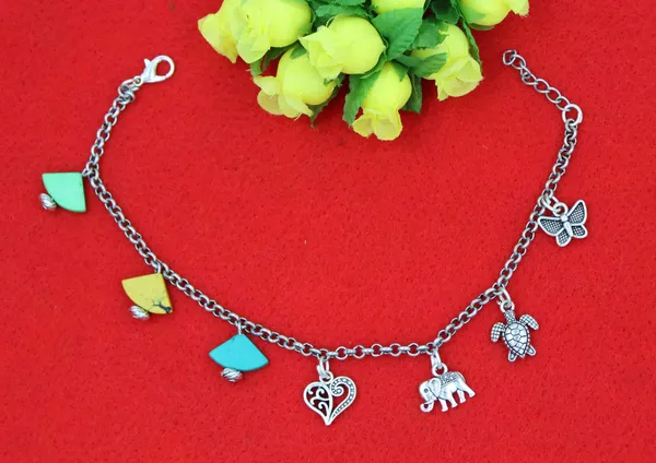Silver_Chain_with_Turquise+_oxidised_Beads_Anklets_for_Girls_Metal_Anklet