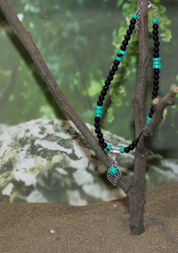 Black_beads_Anklet_for_girls_and_women_Metal_Anklet