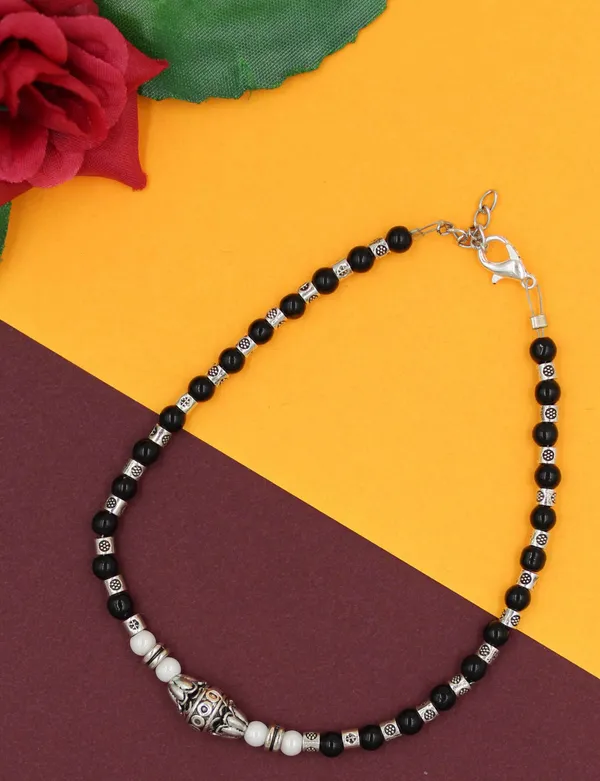 Black_beads_Anklet_for_girls_and_women_Metal_Anklet