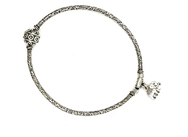 Oxidized_Silver_Stretchable_Anklet_with_Elephant_Charm_and_Tribal_Bead_Design(single)
