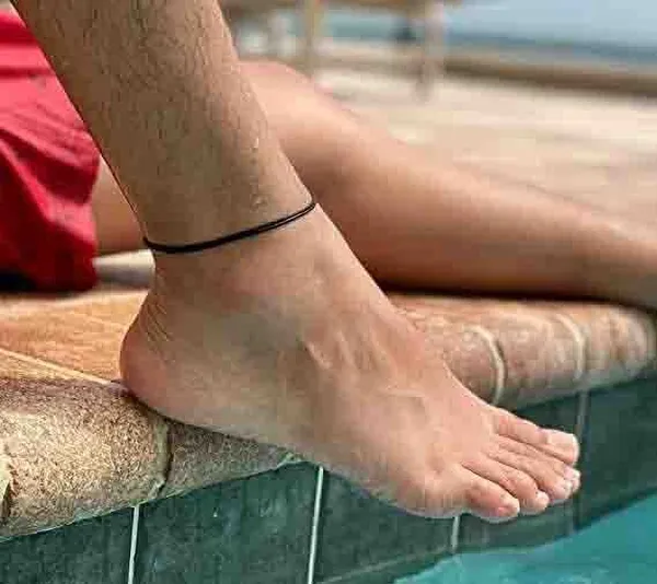 different_color_Cottan_Thread_Anklet_/nazariya_anklet_(Plain)_Cotton_Dori_Anklet_(Pack_of_3)