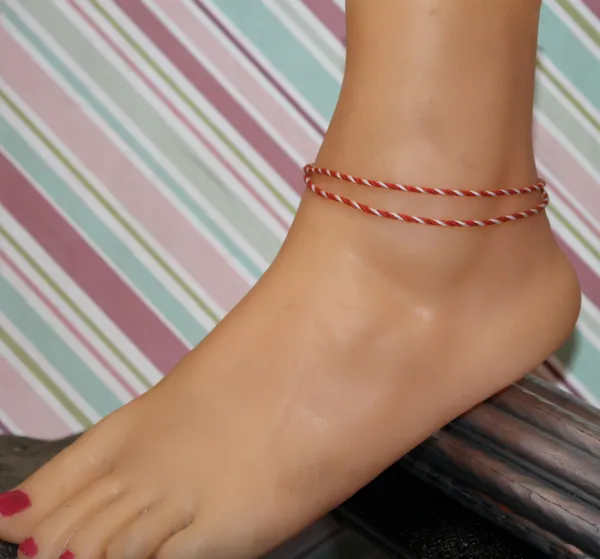 _Red___white_Plain_Cottan_Thread_Anklet/nazariya_for_Girls,Women,Boys,Men_Cotton_Dori_Anklet