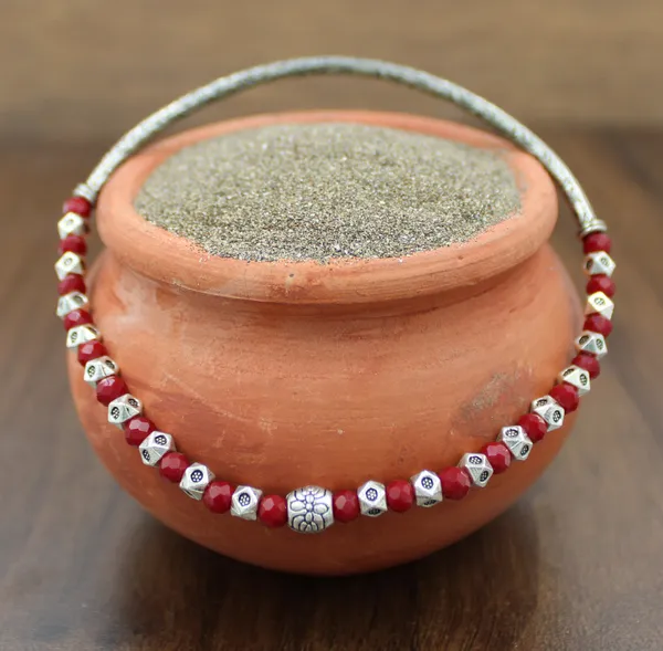 Brass_Anklet_in_marron