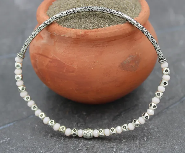 Brass_Anklet_in_pink