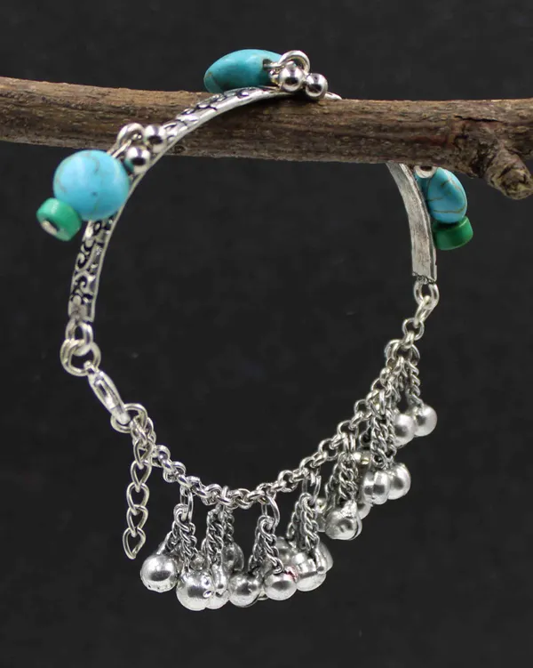 Oxidized_Silver_Bracelet_with_Turquoise_Heart_and_Bead_Charms