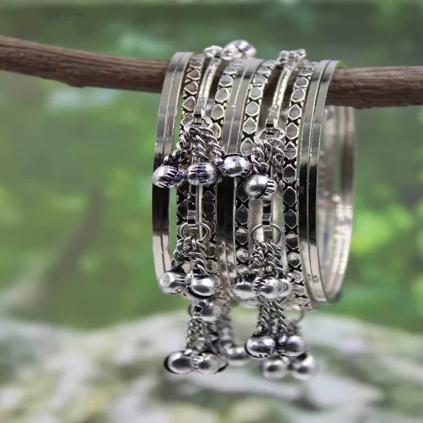 Royal_Stack_Oxidised_Bangles___Ghungroo_Chain_Set