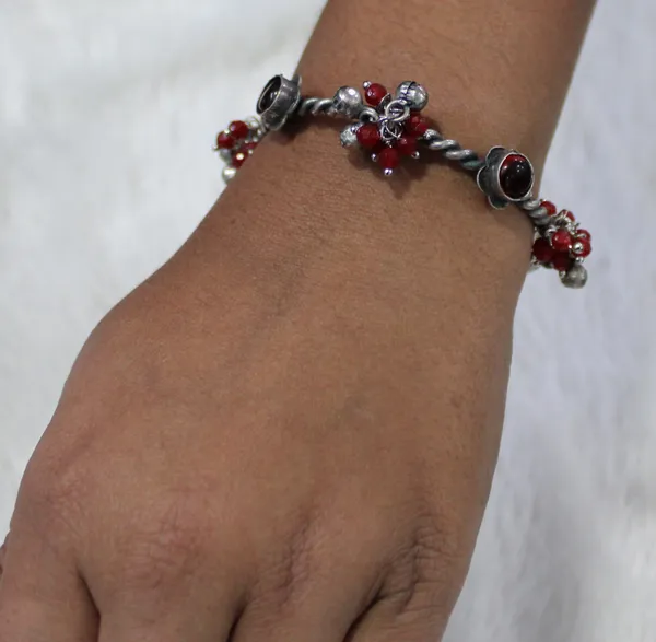 Antique___Tribal_Theme_Aesthetic_Oxidised_Slim_Kada