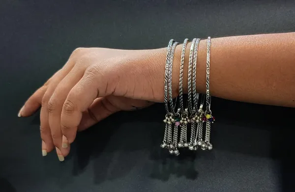 Jingle_Glam_Oxidized_Silver_Bangles_with_Dangling_Beads___Charms