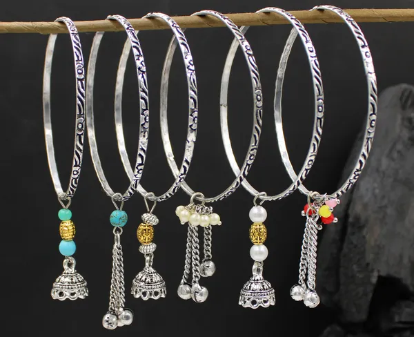 Ethnic_Melody_Oxidized_Silver_Bangles_with_Jhumki___Beaded_Danglers