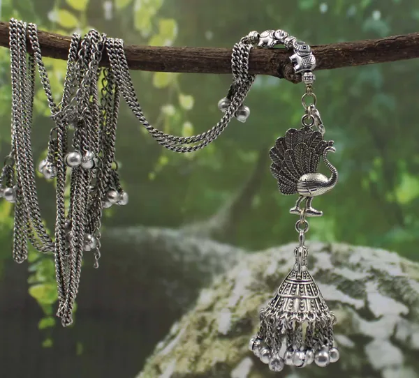 Plain_oxidised_silver_Slim_Kamarband_With_Jumkhi_Hanging_for_Women_and_Girls