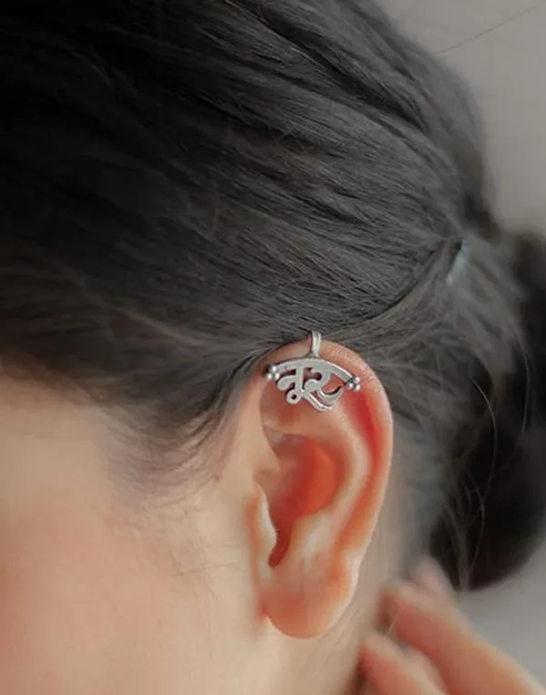 Oxidised_Non-Piercing_Ear_Cuff_(NOOR)