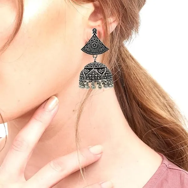 Handmade_Silver_Plated_Oxidised_Jhumka_Earrings