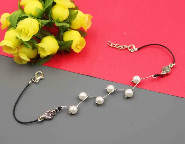 Golden_chain_with_Oxidised_Heart_Beads_Anklets_for_Girls_Metal_Anklet