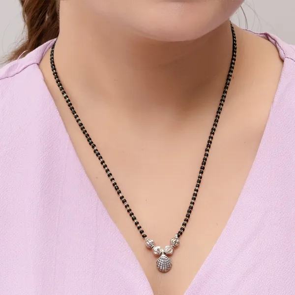 __Traditional_Black_Bead_Mangalsutra_Combo___Set_of_3_(Adjustable,_17_inch)