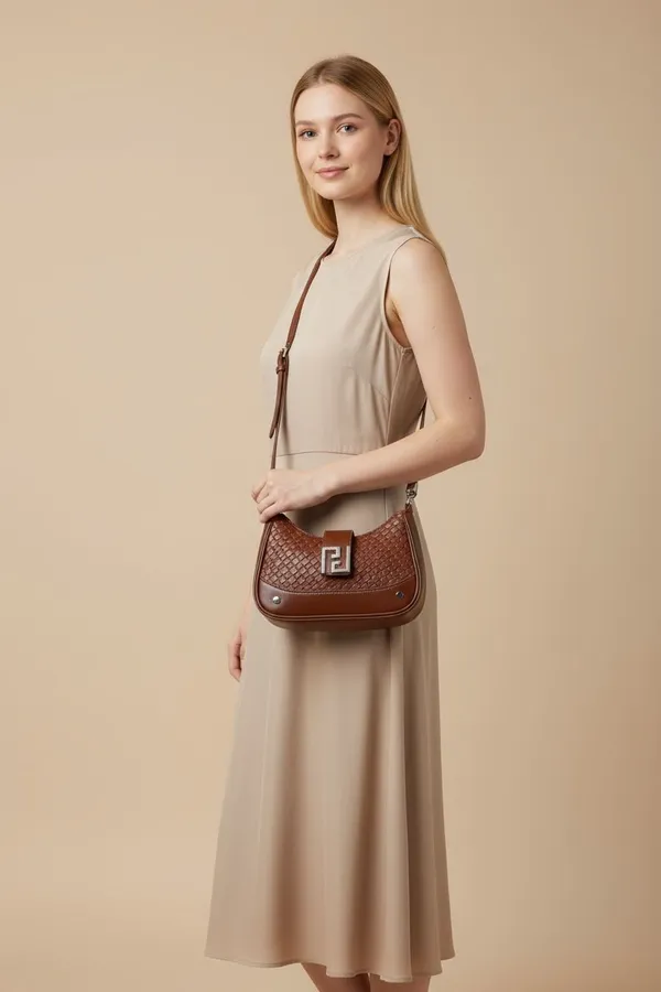 Brown_Elegant_Valentina_Shoulder_Bag_Ith_Sling_Belt