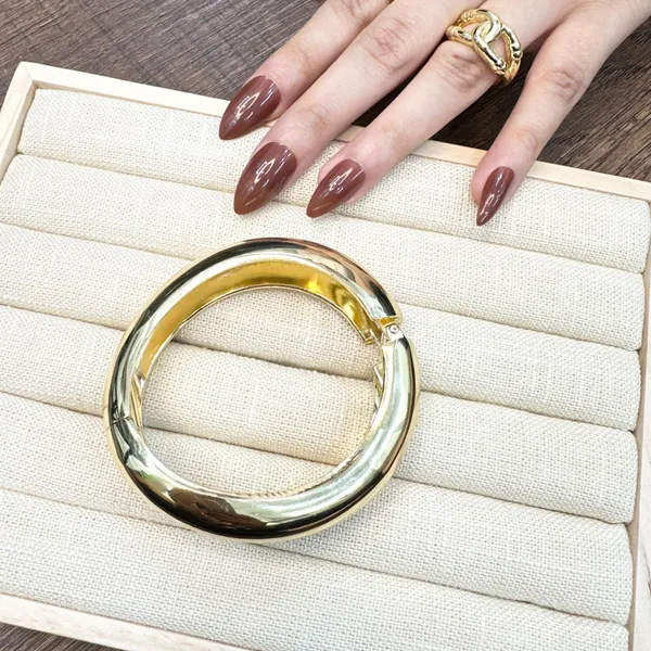 Abstract_Bangle_Bracelet_–_Premium_Gold_Anti-Tarnish_Alloy