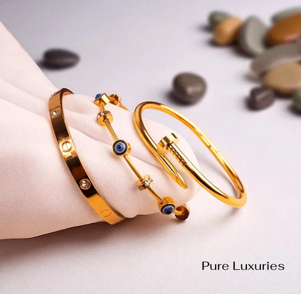 Crazy_Viral_Stack_Charm_Bracelet_Combo_–_Luxury_Layered_Set
